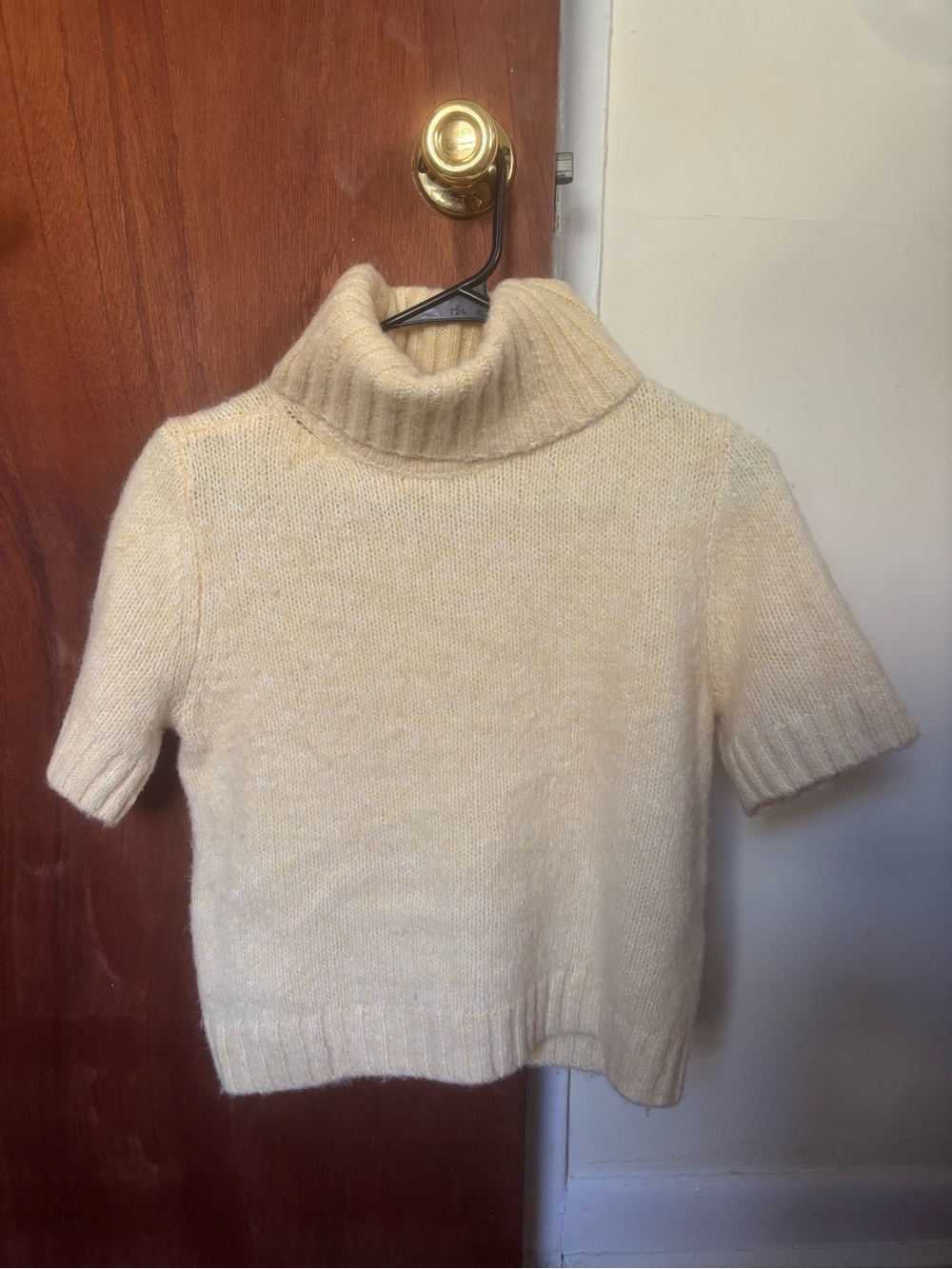 Abercrombie Butter Yellow Turtleneck Short-Sleeve Sweater